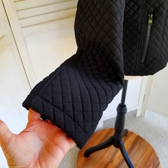 Calvin Klein Black Quilted Coat, Jacket Size Sm - Picture 5 of 16